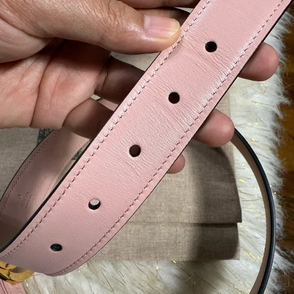 Gucci Belt Light Pink Rose ballerine with duster Size : 27-31\